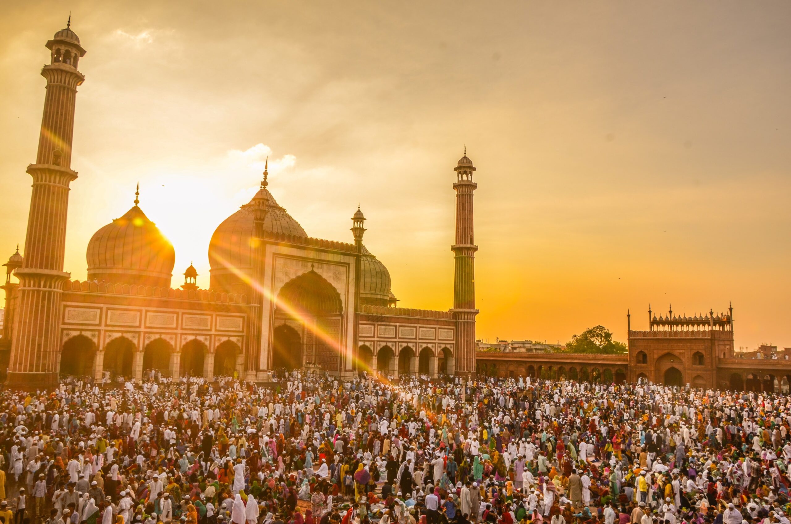 https://www.pexels.com/photo/photo-of-people-in-front-of-mosque-during-golden-hour-3163677/